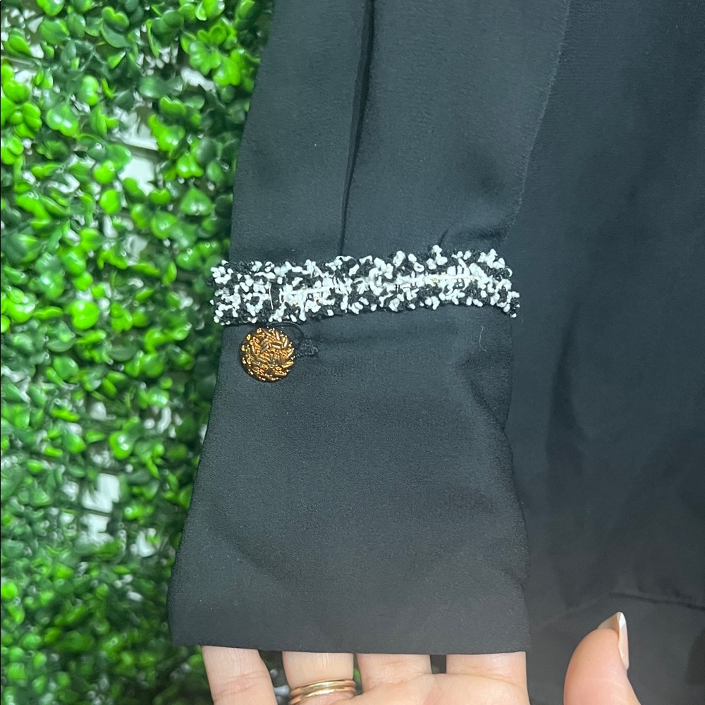 Zara Black Button Down Black Contrast Textured Shirt Embellishments size Small - Picture 6 of 9